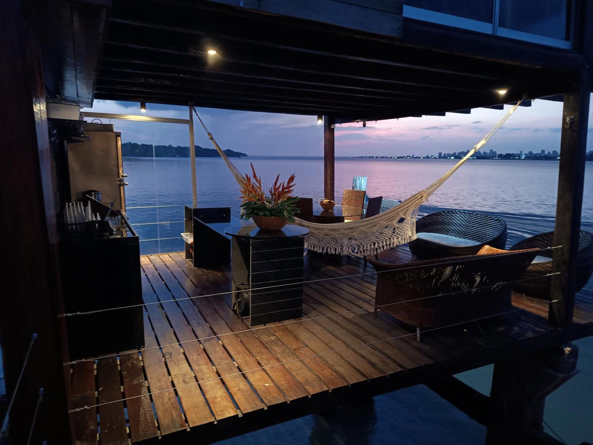 Suite Bangalo Ilha Da Fantasia Belém Extérieur photo